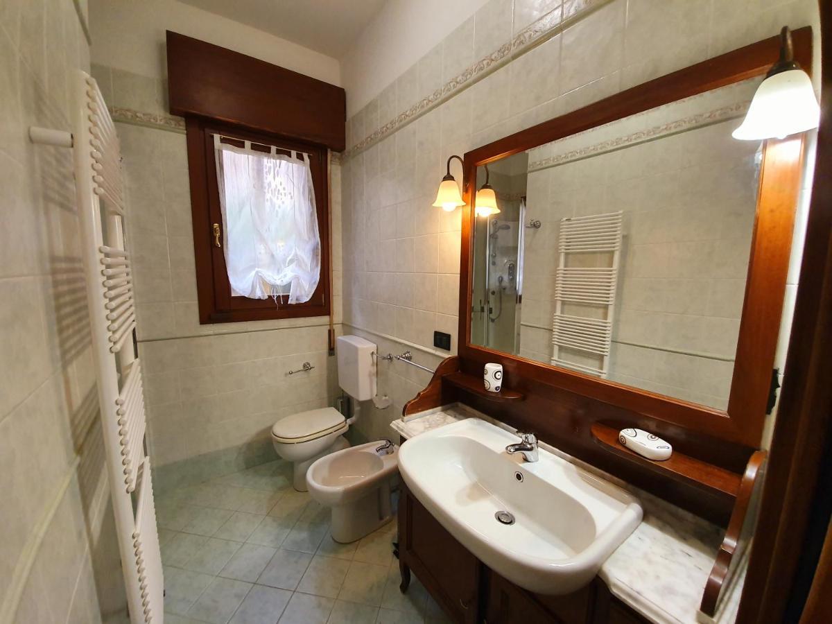 リド・ディ・イエゾロCasa Sbrindoliアパートメント エクステリア 写真